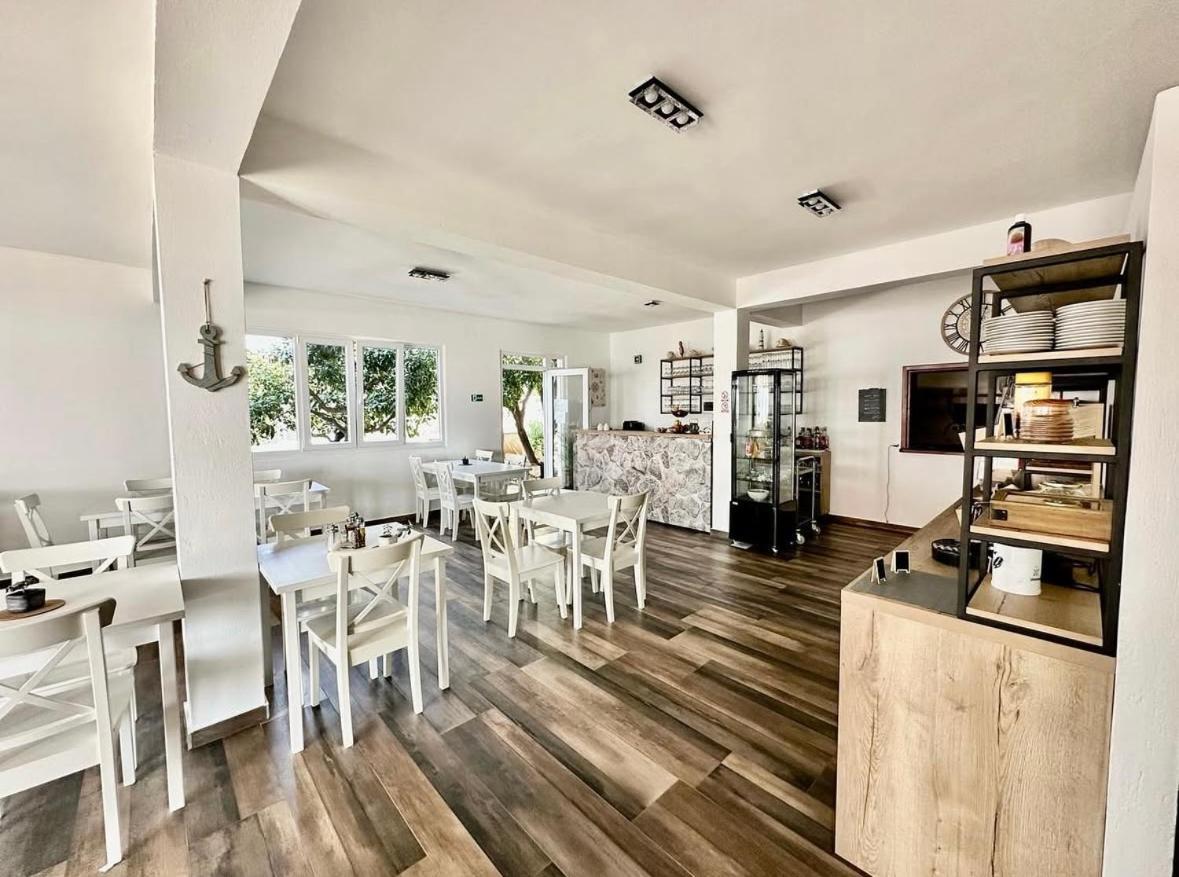 Pansion Braco Bed & Breakfast Zavala Luaran gambar